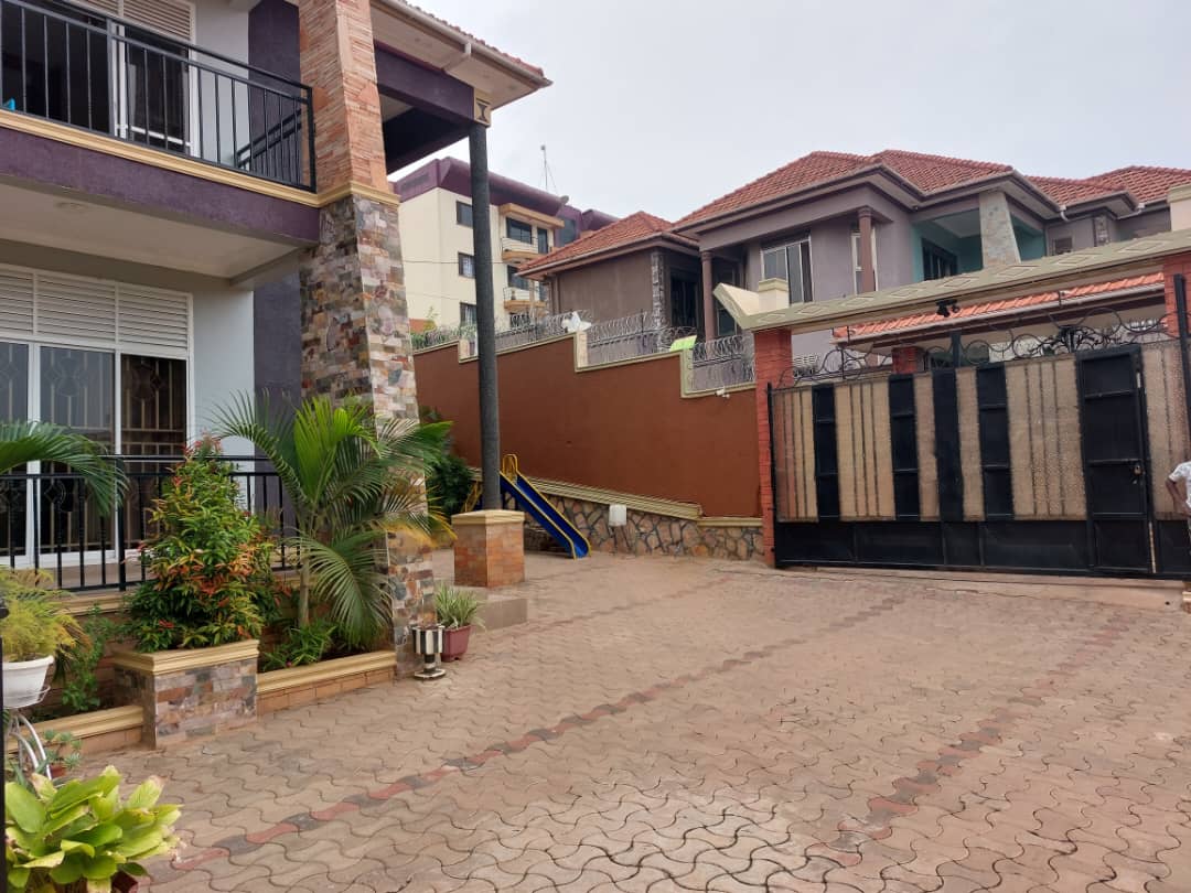 WhatsApp Image 2022-09-01 at 10.22.57 AM.jpeg